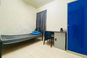 Pusat Komersial Seksyen 7