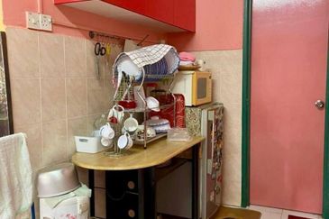 Vista Pinggiran, Taman Pinggiran Putra