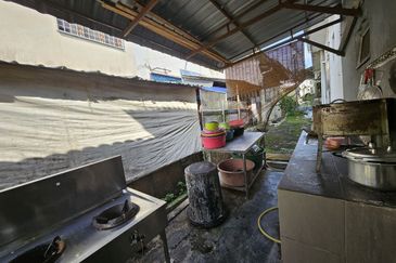 Taman Saujana Puchong