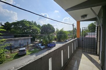 Taman Saujana Puchong