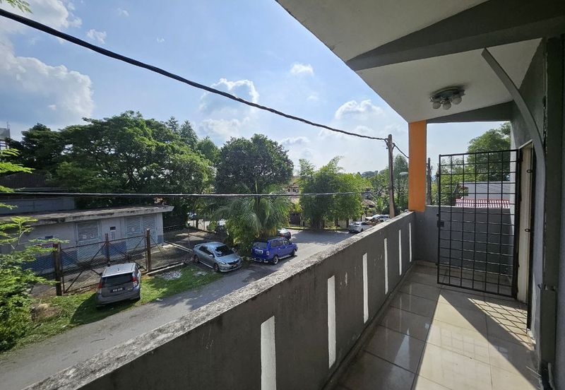 Taman Saujana Puchong