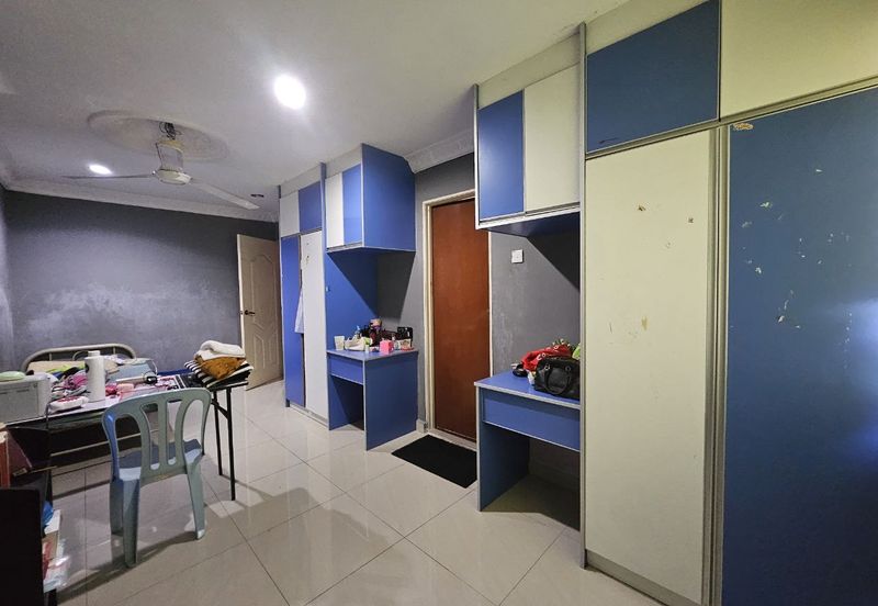 Taman Saujana Puchong