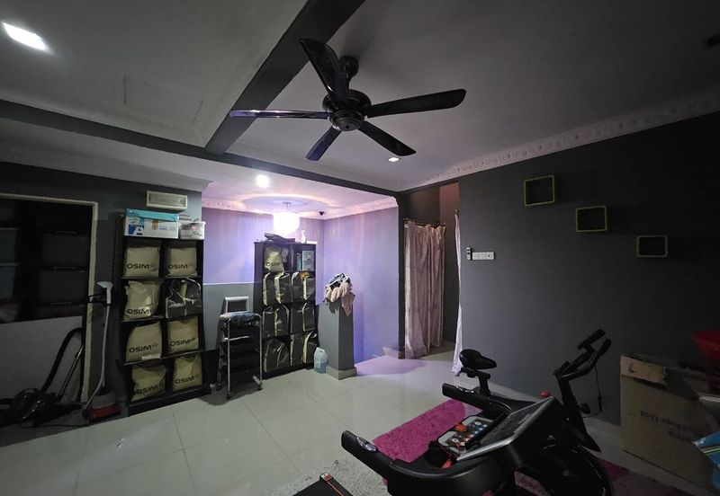 Taman Saujana Puchong