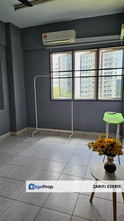 Walking distance to MRT (HIGH DEMAND RENTAL👍) Pelangi Damansara Apartment Block D Kota Damansara For Sale, Selangor, Kota Damansara