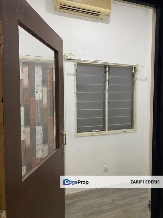 AUTOGATE ✅ 5 minutes to SK & SMK Bandar Saujana Putra ✅ RENOVATED Lower Unit Pearl Villa Townhouse at SP4 For Sale (Nego), Selangor, Bandar Saujana Putra