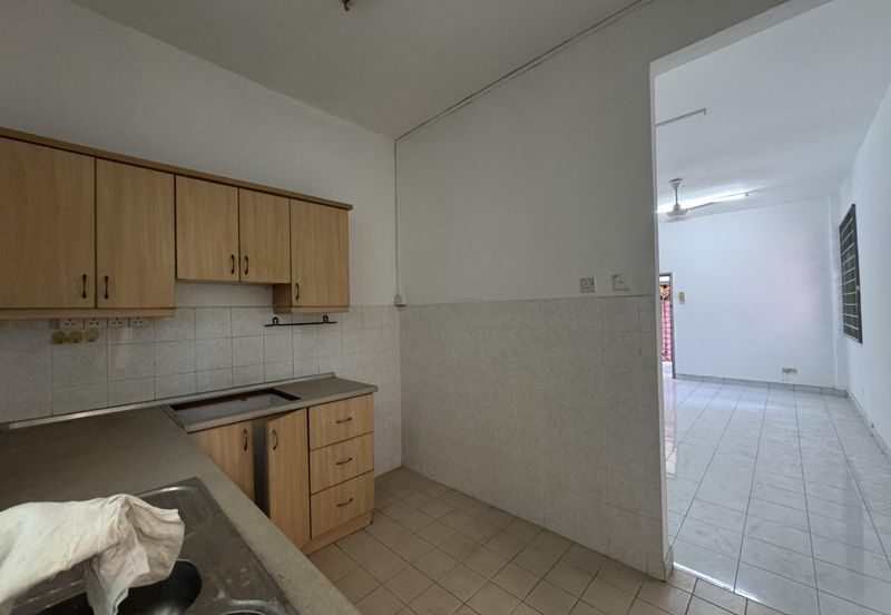 Pangsapuri Orkid, Puchong