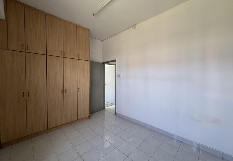 Pangsapuri Orkid, Puchong