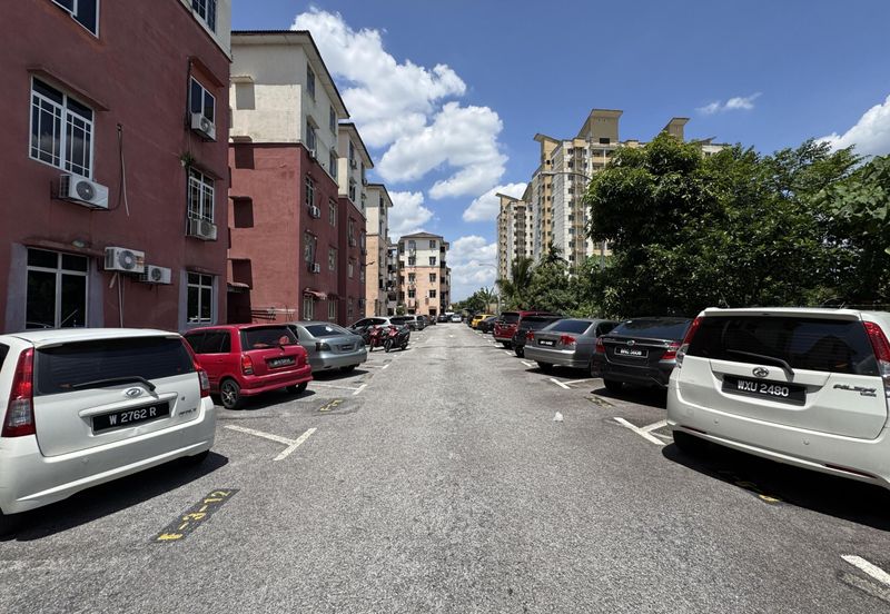 Pangsapuri Orkid, Puchong