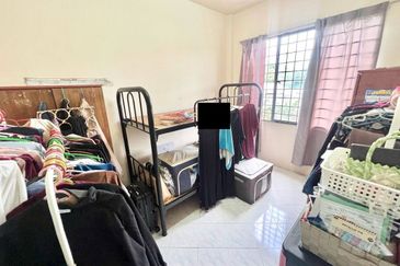 Pangsapuri Putra Impian, Taman Pinggiran Putra