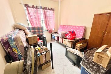 Pangsapuri Putra Impian, Taman Pinggiran Putra