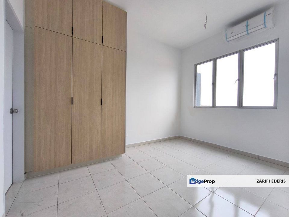 CHEAPEST FOR BIG SIZE ❗❗ Partial Furnished Residensi Adelia 3 Bangi Avenue For Sale, Selangor, Bangi