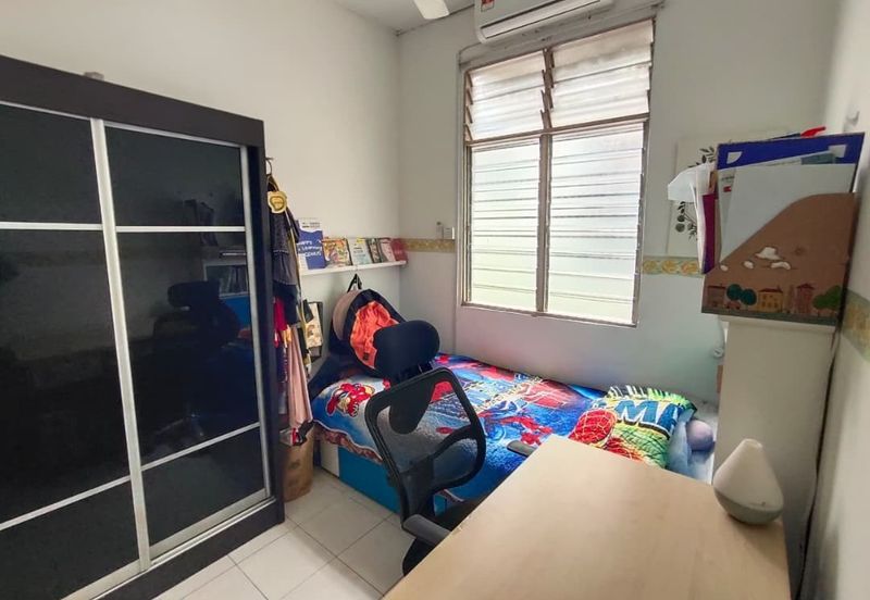 Jln SP 2/16 @ Bandar Saujana Putra