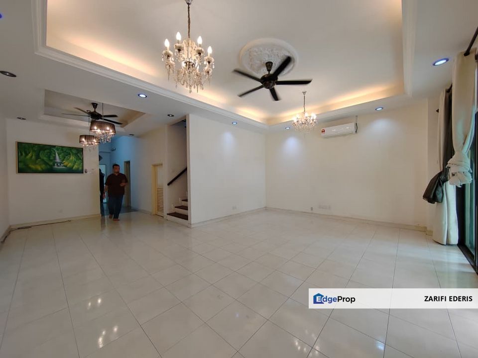 FREEHOLD ✅ 5 Bedrooms 22' x 75' Double Storey Terrace House at Alam Sari Bangi for Sale, Selangor, Bangi