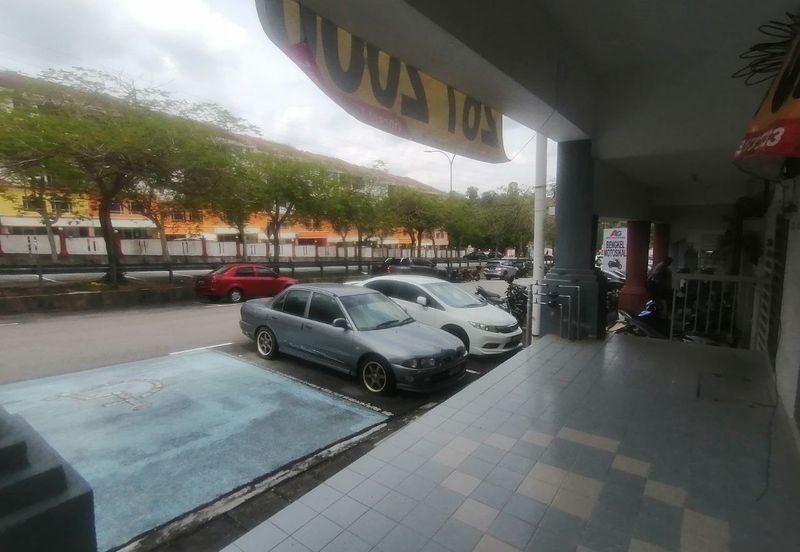 Bandar Baru Salak Tinggi