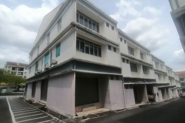 Bandar Baru Salak Tinggi