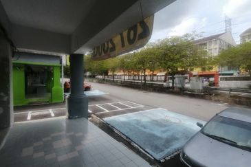 Bandar Baru Salak Tinggi