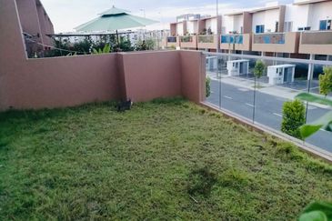 Casa Bluebell @ Cybersouth