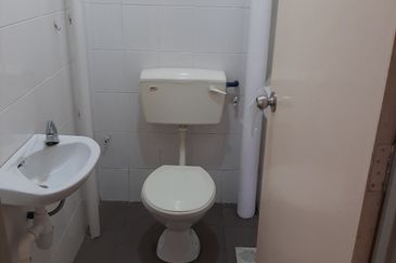 Seroja Apartment (Putra Perdana)