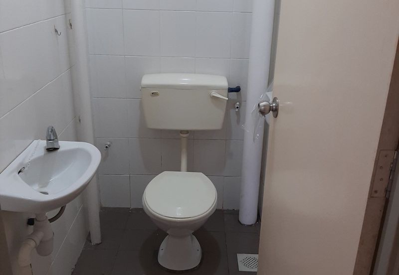 Seroja Apartment (Putra Perdana)