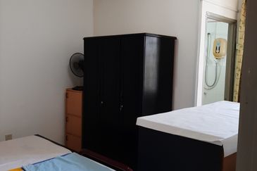 Seroja Apartment (Putra Perdana)