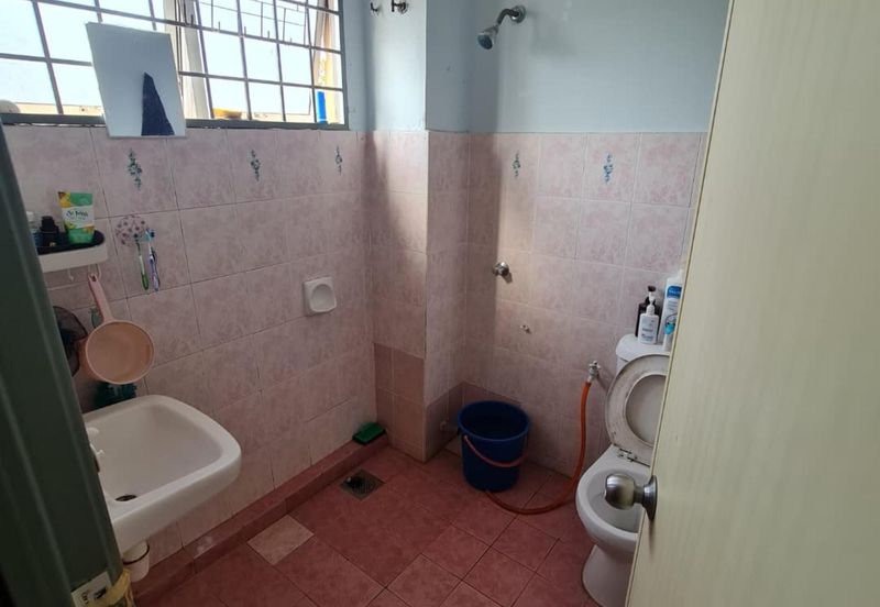 Jln SP 2/16 @ Bandar Saujana Putra