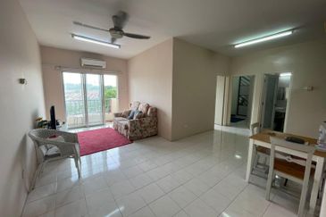 Vista Pinggiran, Taman Pinggiran Putra