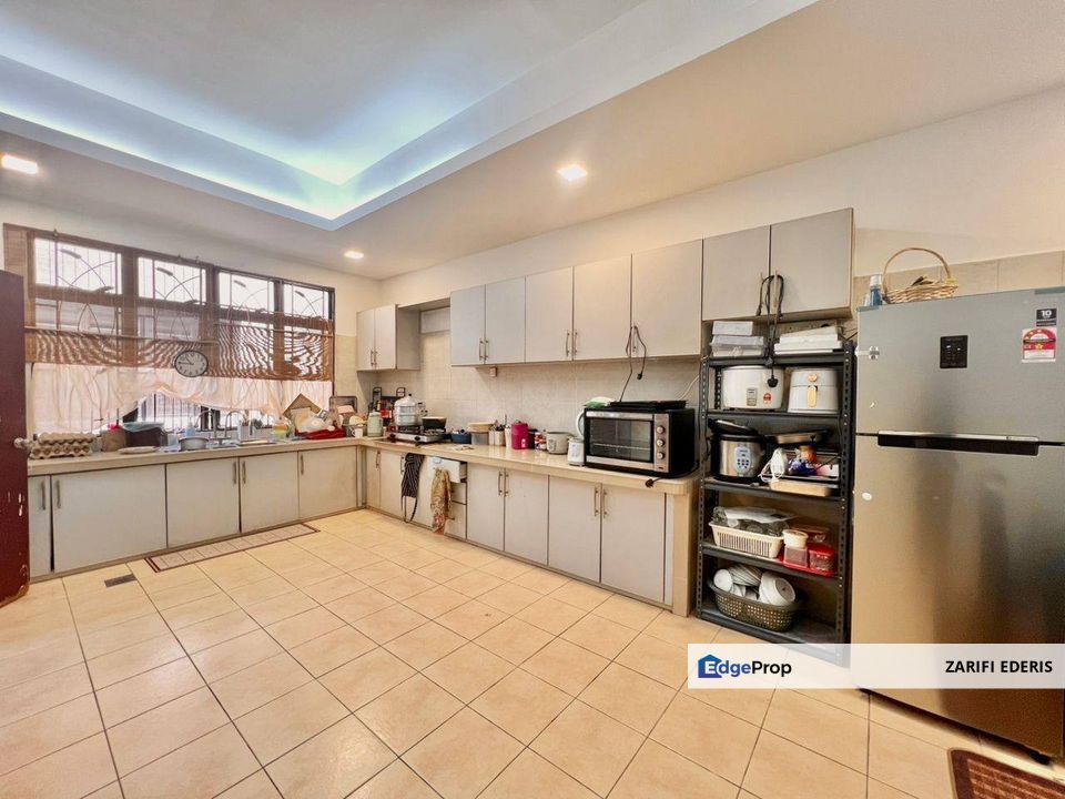 RENOVATED EXTENDED Double Storey Superlink Bandar Nusaputra Presint 2 @ Puchong FOR SALE!, Selangor, Puchong South