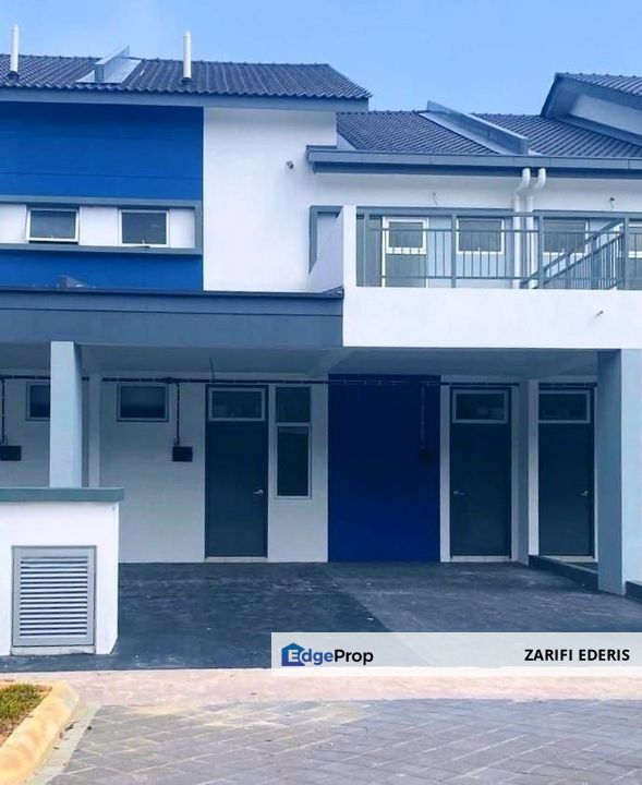 Partial Furnished Lower Unit Kita Mekar Townhouse Cybersouth Dengkil For Rent, Selangor, Dengkil