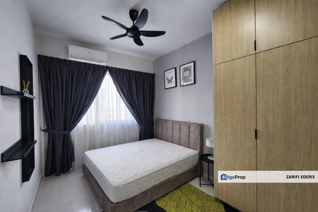 FULLY FURNISHED RESIDENSI ADELIA 2, BANGI AVENUE FOR RENT (3 Bedrooms 3 Bathrooms 2 Car Park), Selangor, Bangi