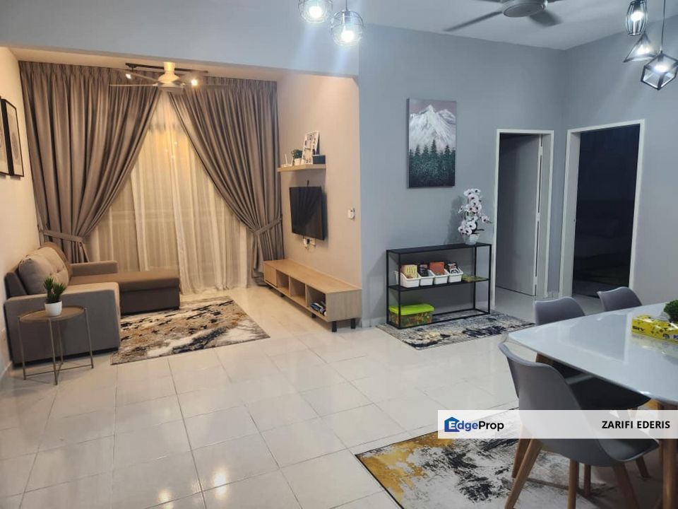 FULLY FURNISHED RESIDENSI ADELIA 2, BANGI AVENUE FOR RENT (3 Bedrooms 3 Bathrooms 2 Car Park), Selangor, Bangi