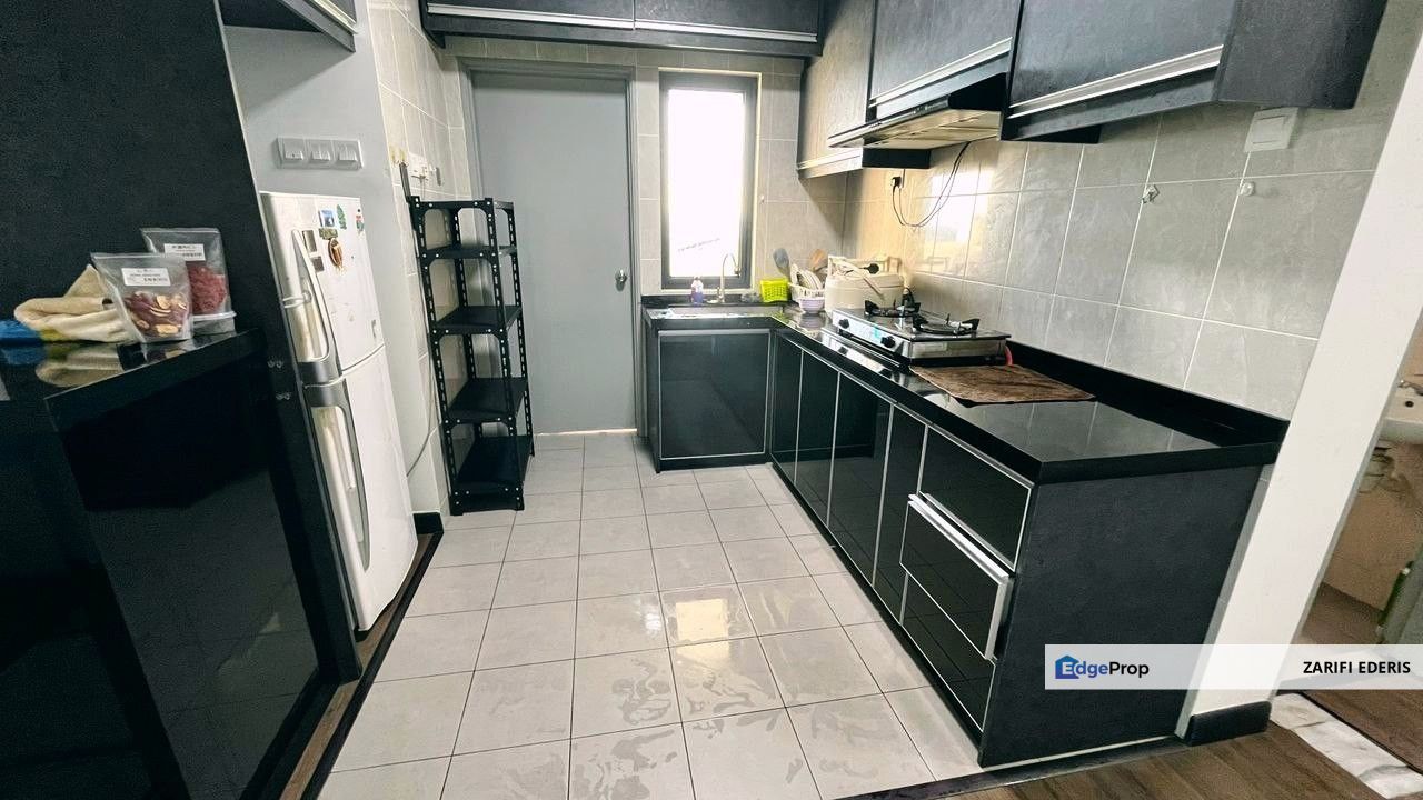 FULLY FURNISHED 3 Bedrooms 2 Carpark at Vista Bangi Apartment For Rent, Selangor, Kajang