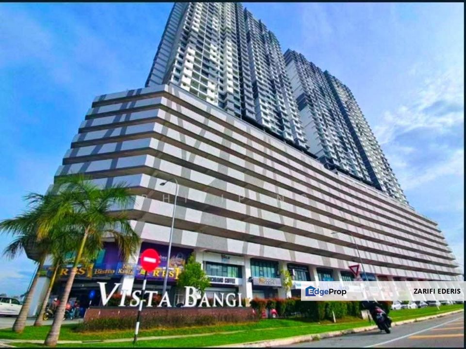 FULLY FURNISHED Corner Unit Vista Bangi Service Apartment Kajang For Rent, Selangor, Kajang