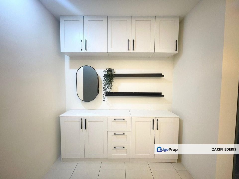 BEAUTIFUL HOUSE ✅ Renovated | Almost Fully Furnished Double Storey Kita Mekar, Cybersouth Dengkil For Rent, Selangor, Dengkil