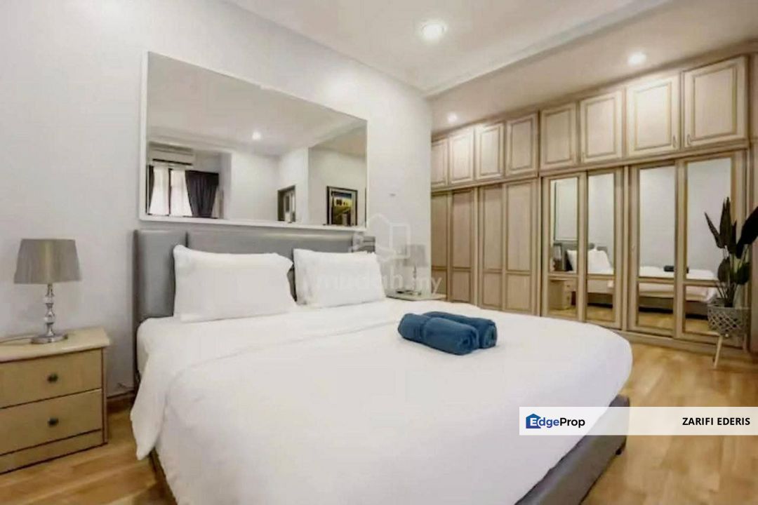 𝒃𝒆𝒂𝒖𝒕𝒊𝒇𝒖𝒍𝒍𝒚 𝒇𝒖𝒓𝒏𝒊𝒔𝒉𝒆𝒅 𝒉𝒐𝒎𝒆 & 𝒎𝒐𝒅𝒆𝒓𝒏 𝒄𝒐𝒏𝒕𝒆𝒎𝒑𝒐𝒓𝒂𝒓𝒚 2 Storey Terrace House Seksyen 5 Kota Damansara For Sale, Selangor, Kota Damansara