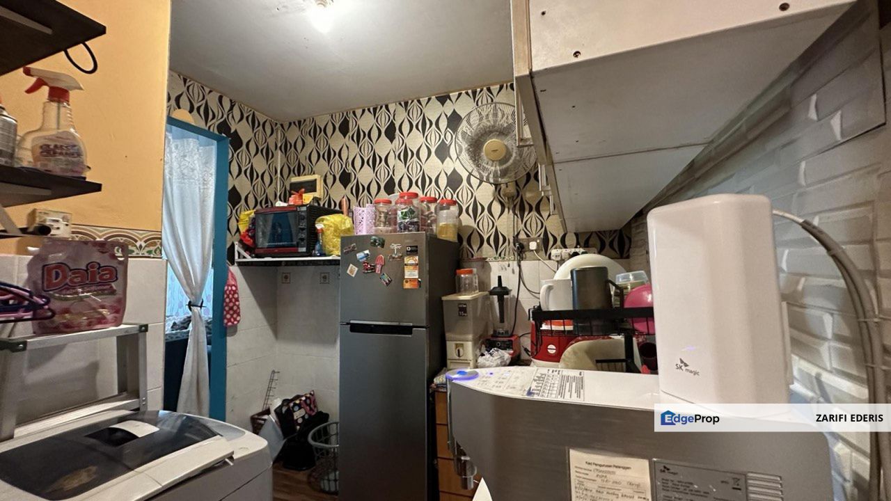 FOR SALE : Cheapest ! Sri Ros Apartment Block C @ Sepakat Indah 2, Kajang. , Selangor, Kajang