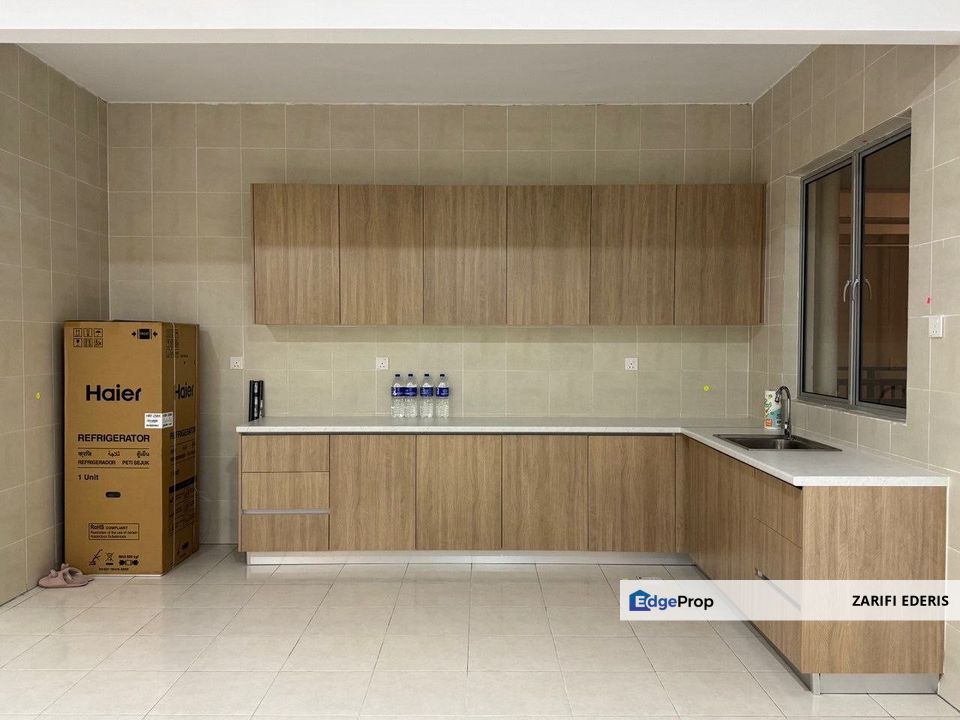 High Floor Partial Furnished 3 Rooms Residensi Adelia 4 Bangi For Rent, Selangor, Bangi