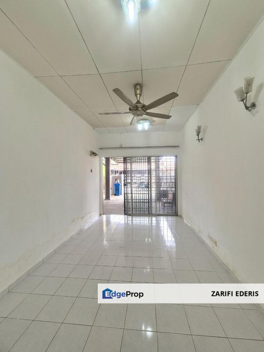 1 Storey House Jalan Kebun Seksyen 30 Shah Alam (Jalan Tanjung Rhu) For Sale, Selangor, Shah Alam