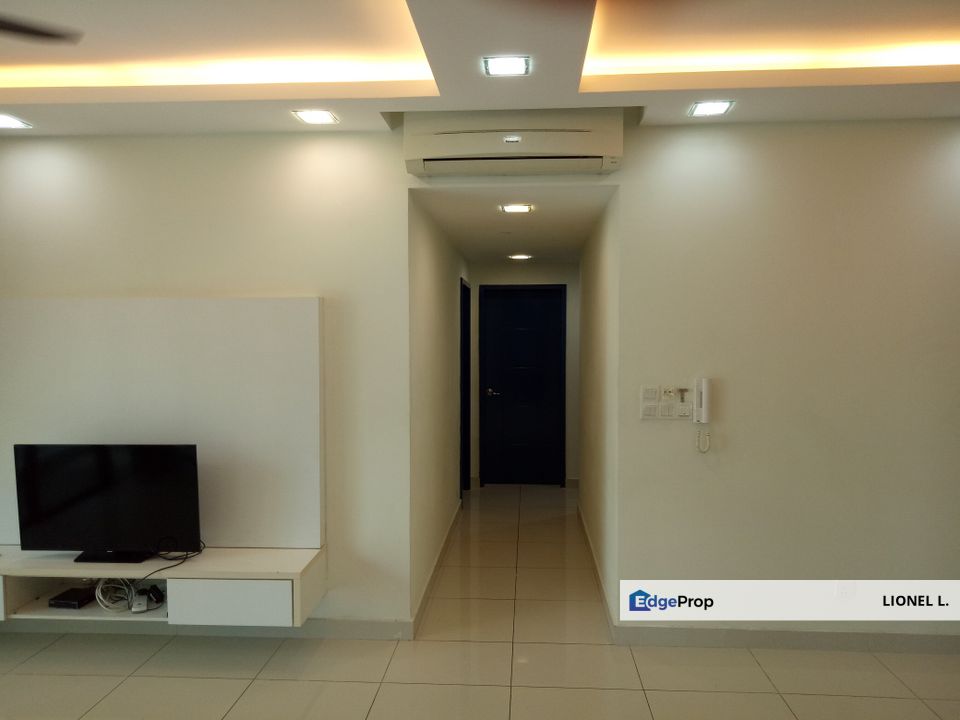 Well renovated unit for sale HIGHLY RECOMMENDED, Kuala Lumpur, Bukit Jalil