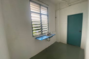 Taman Dahlia, Sepang