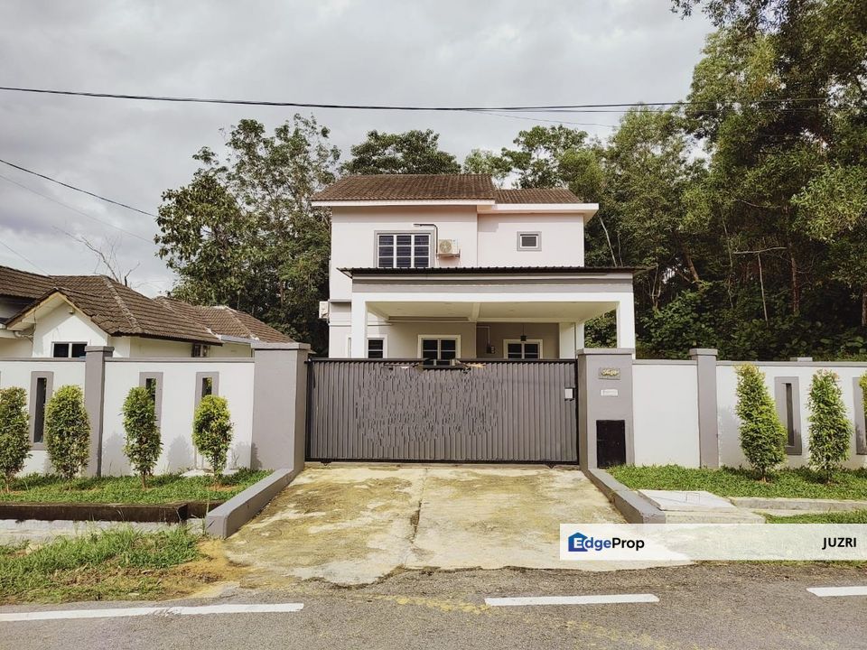 For Rent! Double Storey Bungalow Kampung Dato' Abu Bakar Baginda Sungai