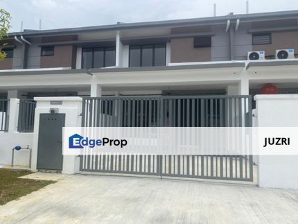 Rumah sewa M Aruna Residence Rawang! Partially furnished!, Selangor, Rawang