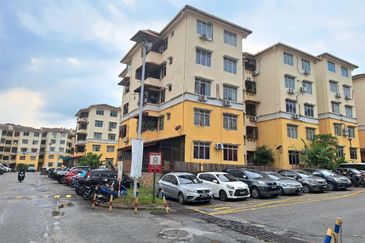 Sri Baiduri Apartment