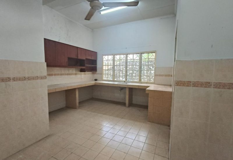 Persiaran Puncak Alam 1 