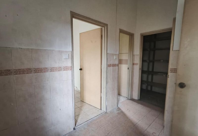 Persiaran Puncak Alam 1 