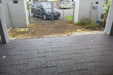 Taman Jenjarom Permai