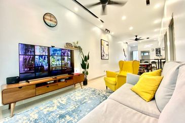 Casa Bluebell @ Cybersouth