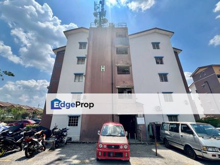 FOR SALE:  [GROUND FLOOR] IRIS APARTMENT SAUJANA UTAMA SUNGAI BULOH ASKING PRICE: RM 220,000 (Nett), Selangor, Sungai Buloh
