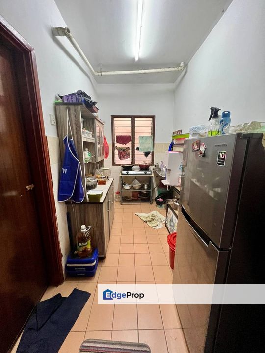 FOR SALE:  [GROUND FLOOR] IRIS APARTMENT SAUJANA UTAMA SUNGAI BULOH ASKING PRICE: RM 220,000 (Nett), Selangor, Sungai Buloh