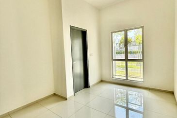 Casa Wood @ Cybersouth