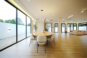 Bukit Suria Garden Village